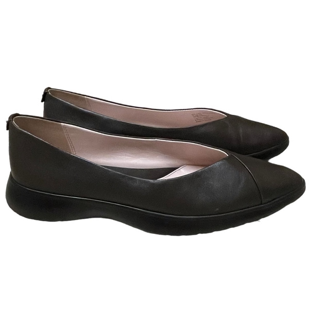 Taryn Rose Devon Napa Flats in Black Size 6.5